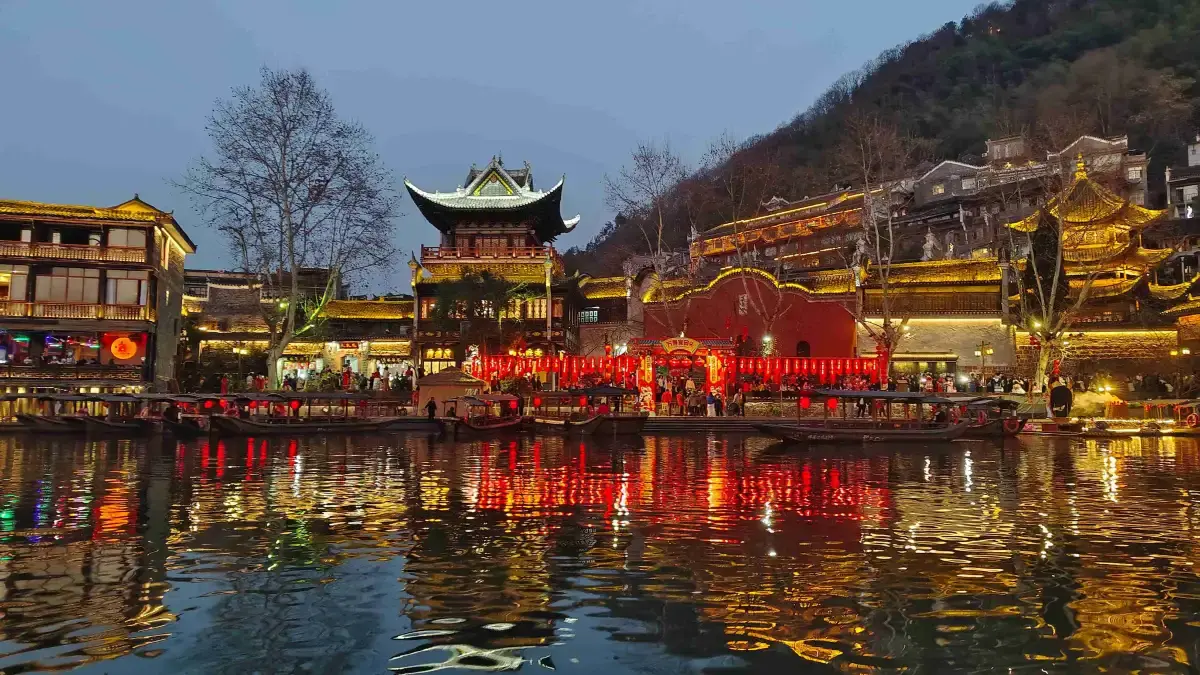 Moment from Fenghuang Ancient Town